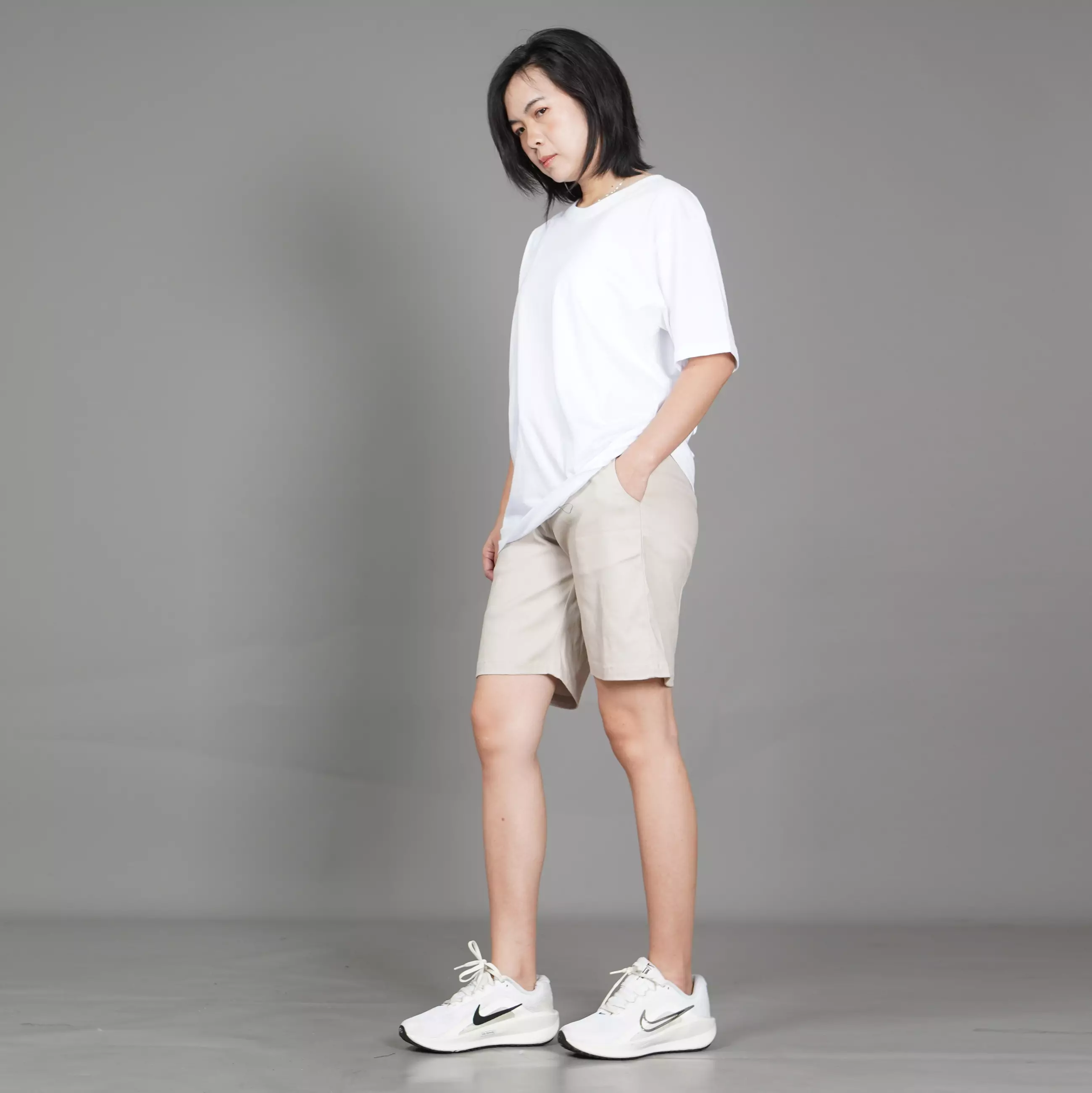  FRELY Celana Pendek Casual Wanita Celana Chino Pendek Wanita - KREM