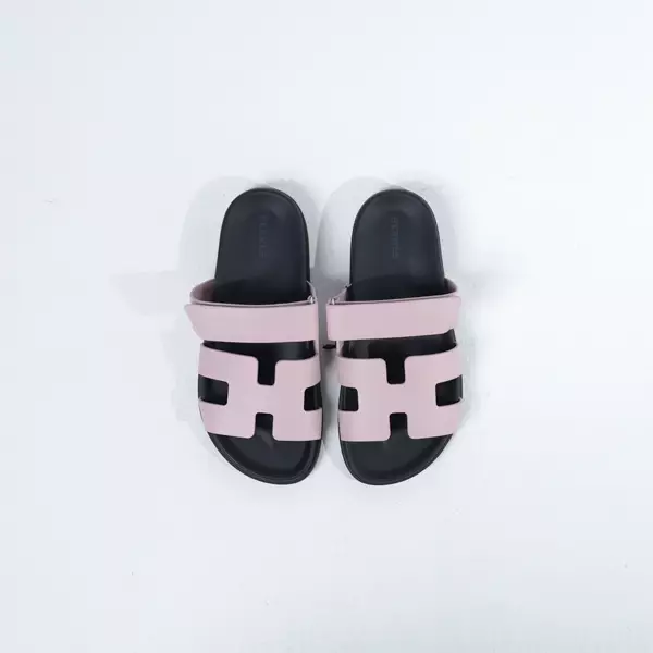 Sandal HERMES CHYPRE ROSE PINK SANDAL 100% ORIGINAL