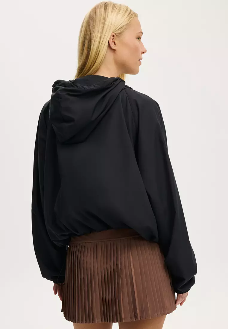 Contrast Curve Panel Anorak