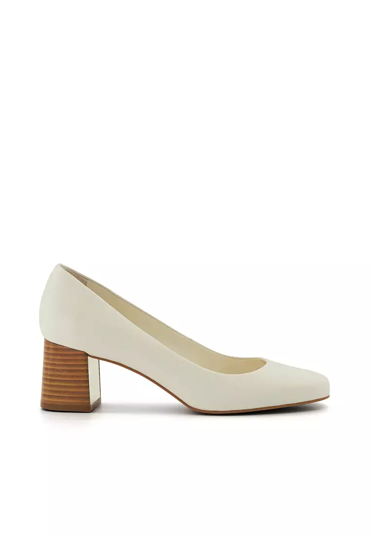 Discount on Dune London  shoes - SKU: Assure Pump Cream