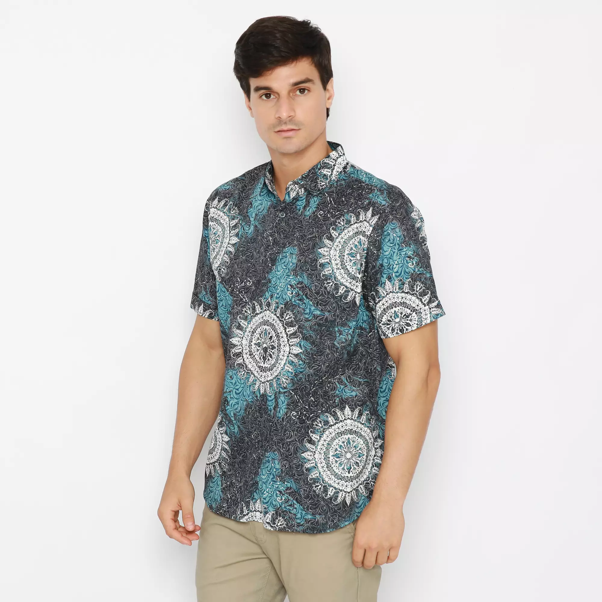 Platini Batik Pria Lengan Pendek Katun Biru 131968