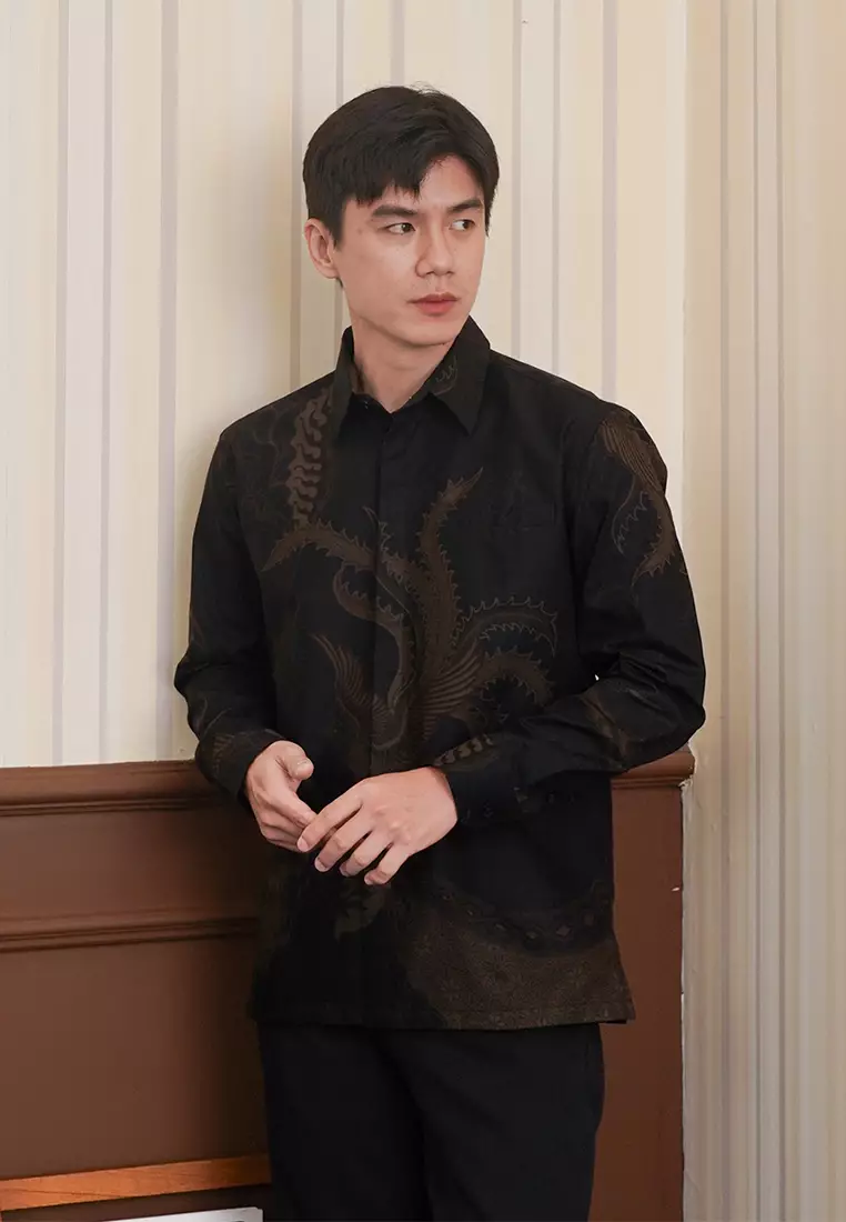 Enzy Batik Essential Kemeja Batik Pria Adinata - Black
