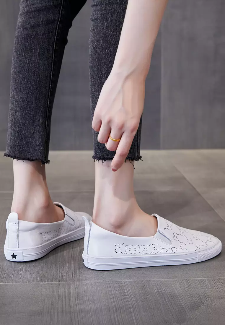 Hollowed Out Style Leather Slip-Ons RX1292-1