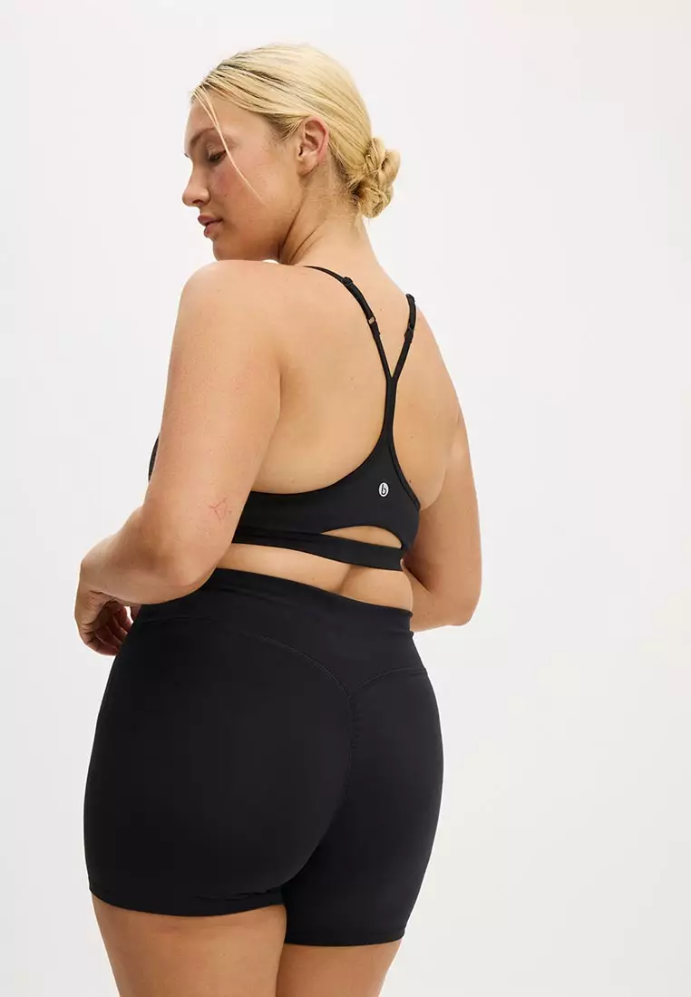 Ultra Soft Invisible Scrunch Shortie Short