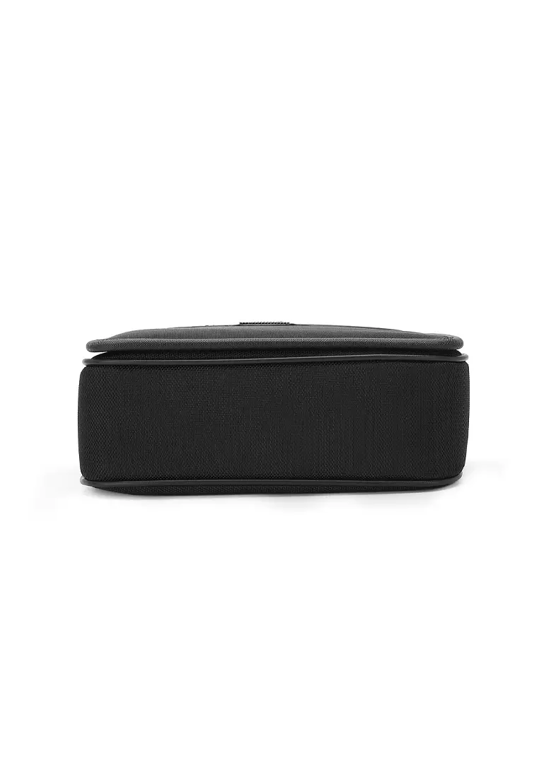 Men's Sling Bag / Crossbody Bag - Black