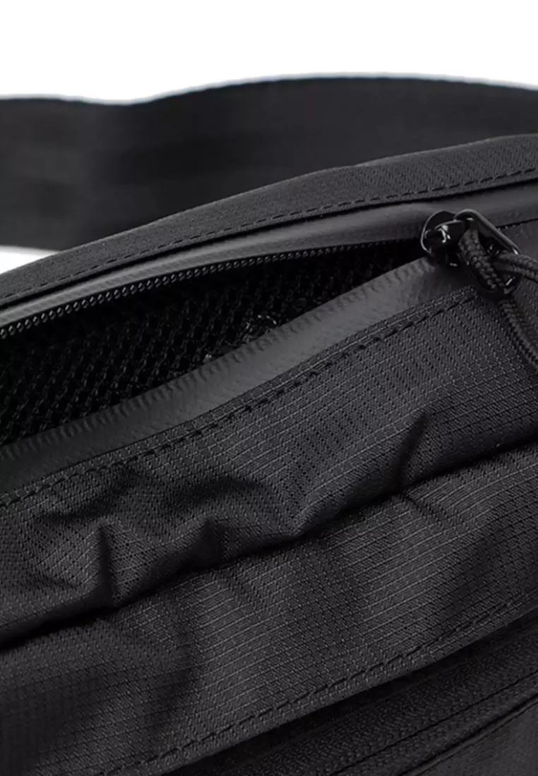 Logo 3L Black Explorer Waist Bag