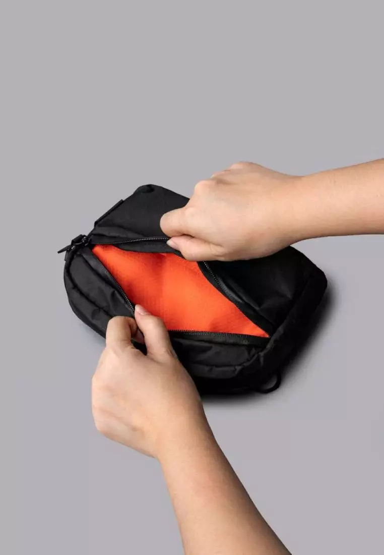 ALPAKA Flight Sling 1L Ultradyne 100D (Black)