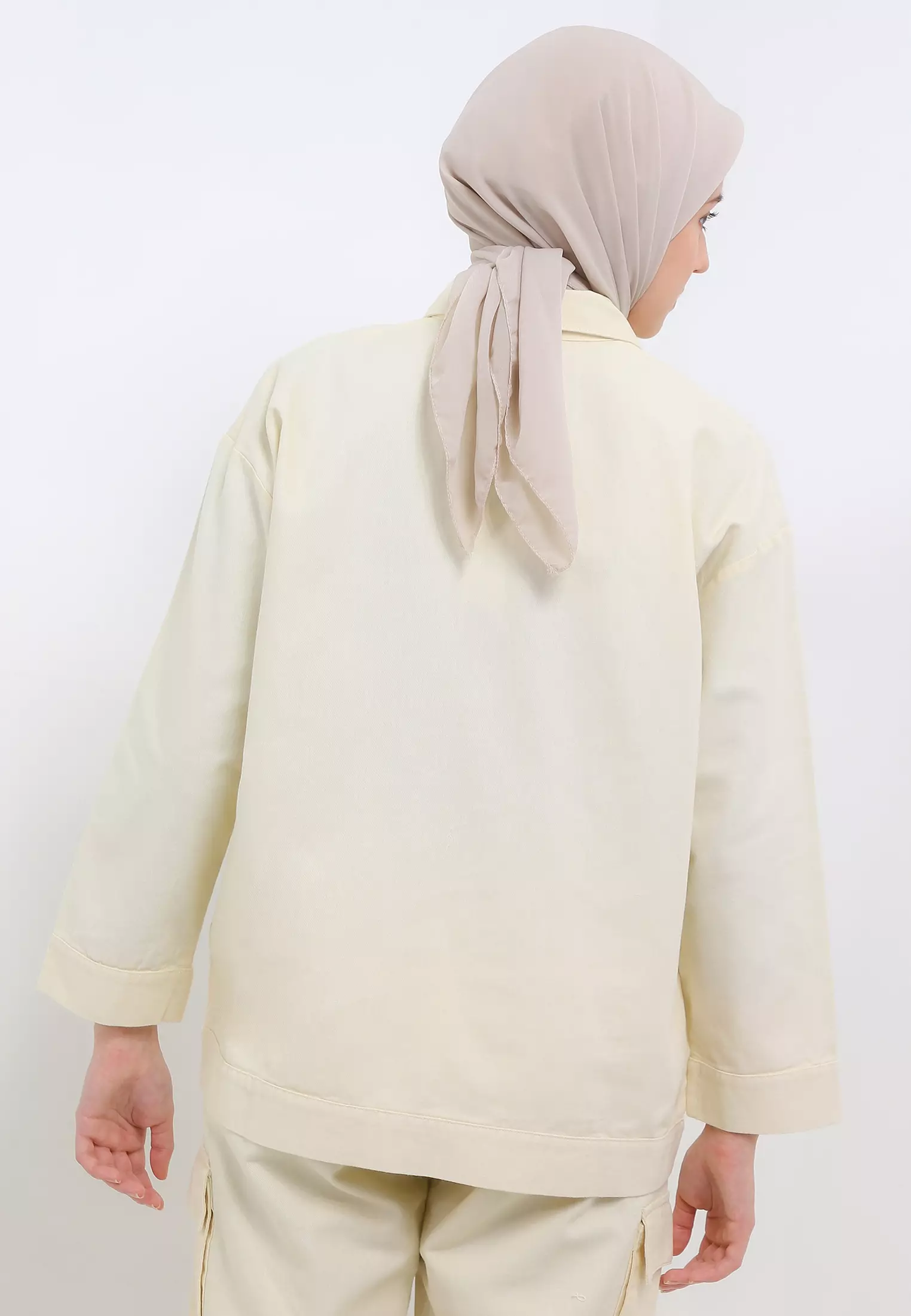 MFMW Palliska Atasan Blouse Cream