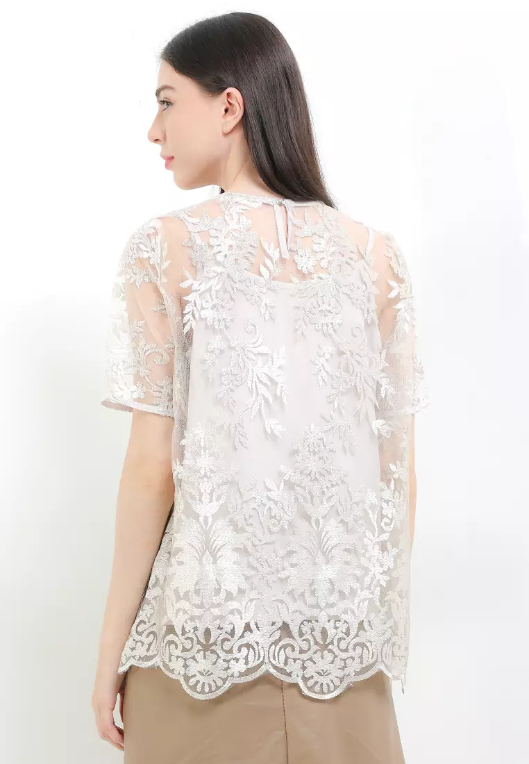 S/S Flo Emb Mesh Blouse W/ Cami