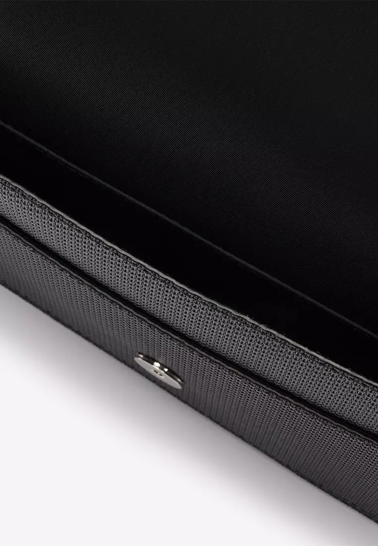 Chantaco Flap Close Crossover Bag