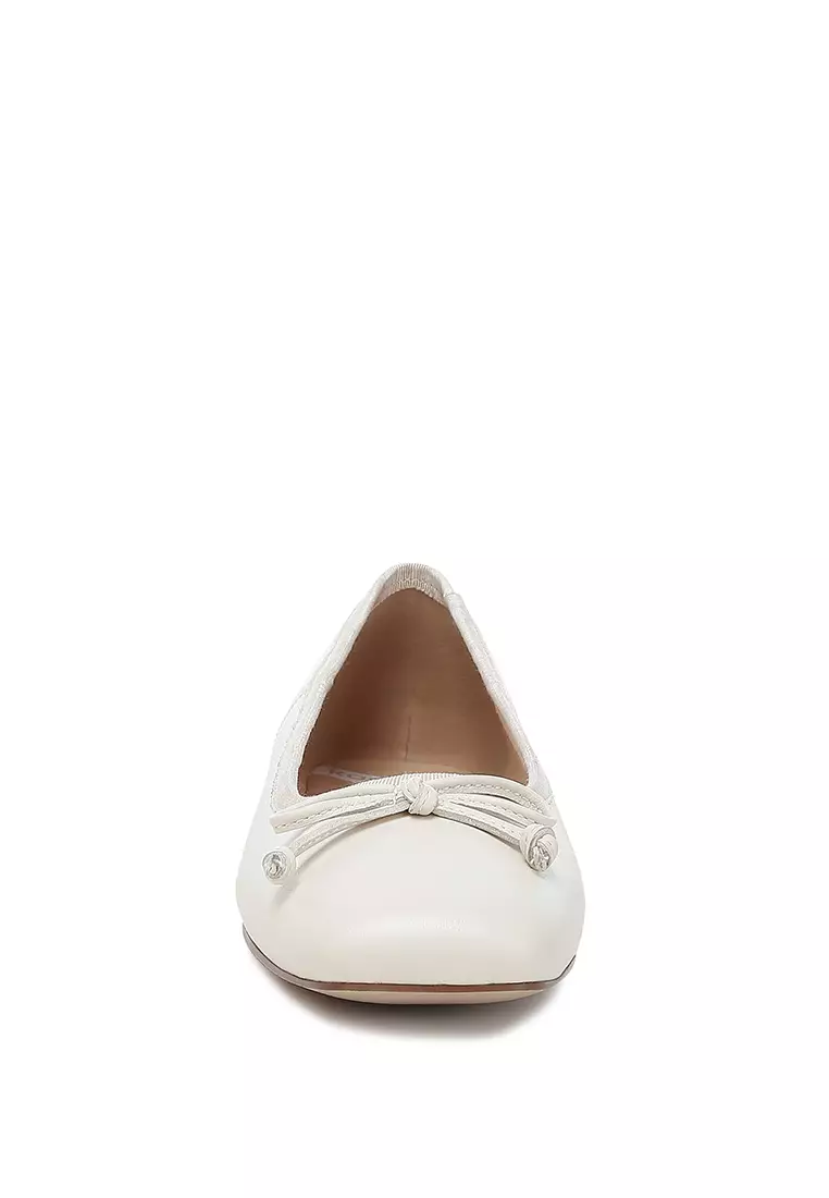Square-Toe Bow Ballerinas in Beige