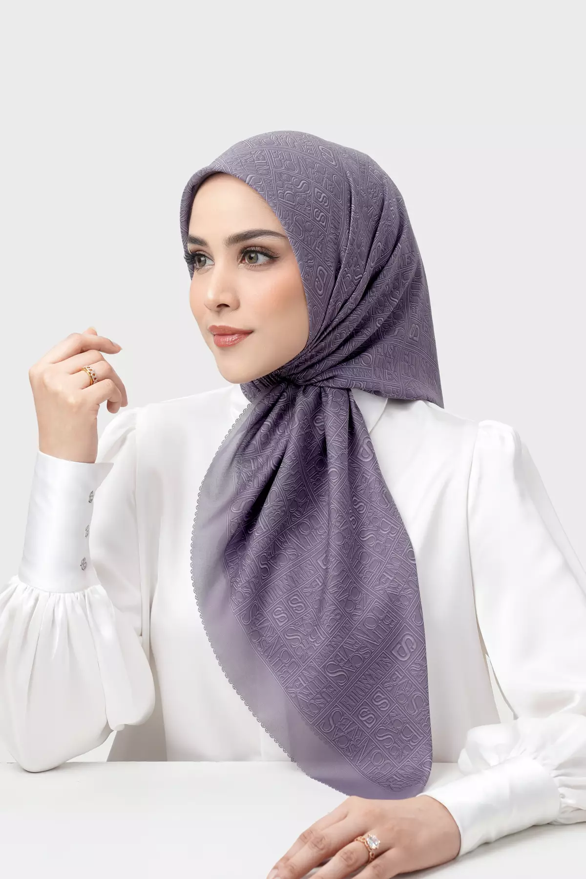 Typograph Square - Grapeade