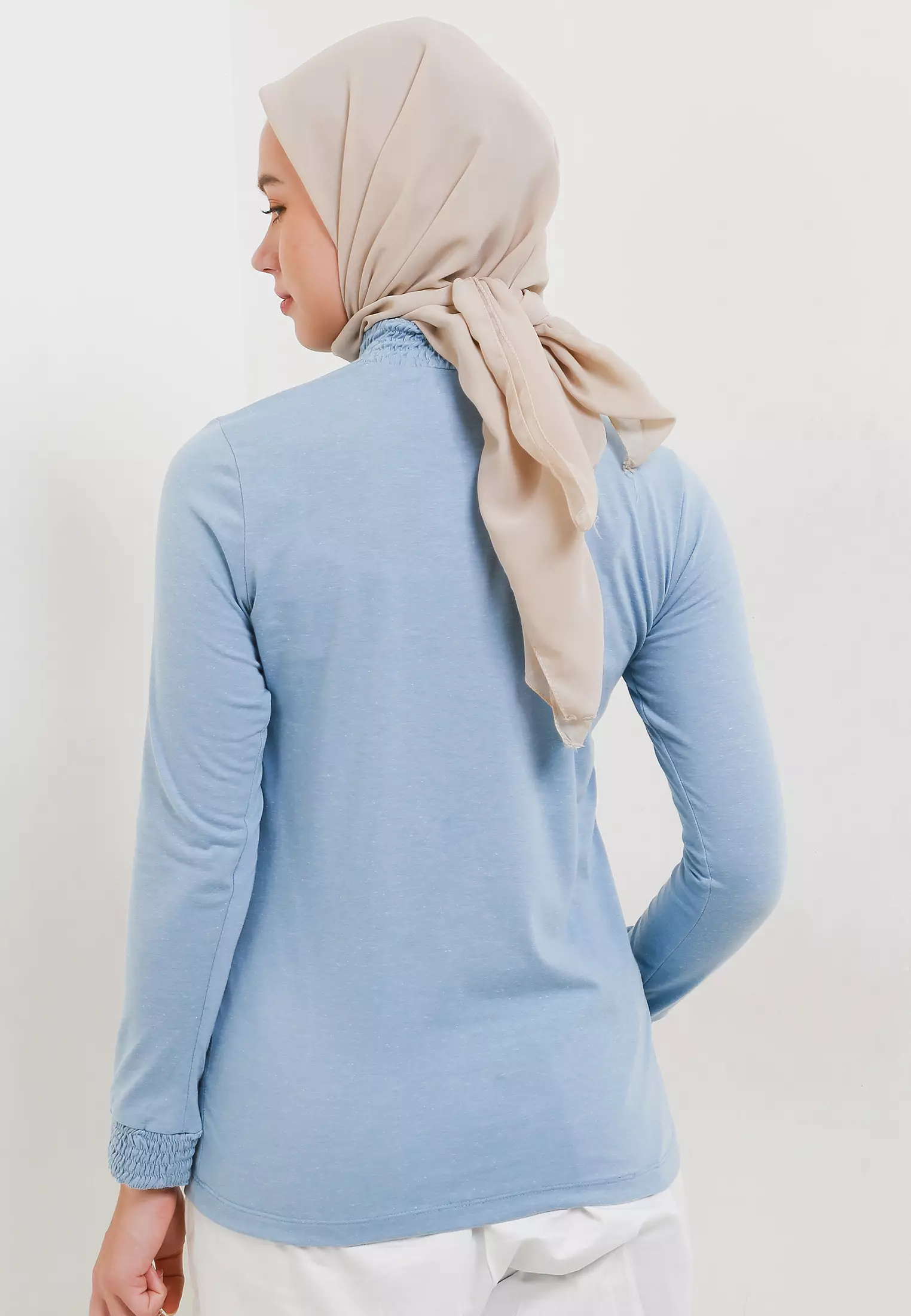 MFMW Sunita Inner Muslim Biru