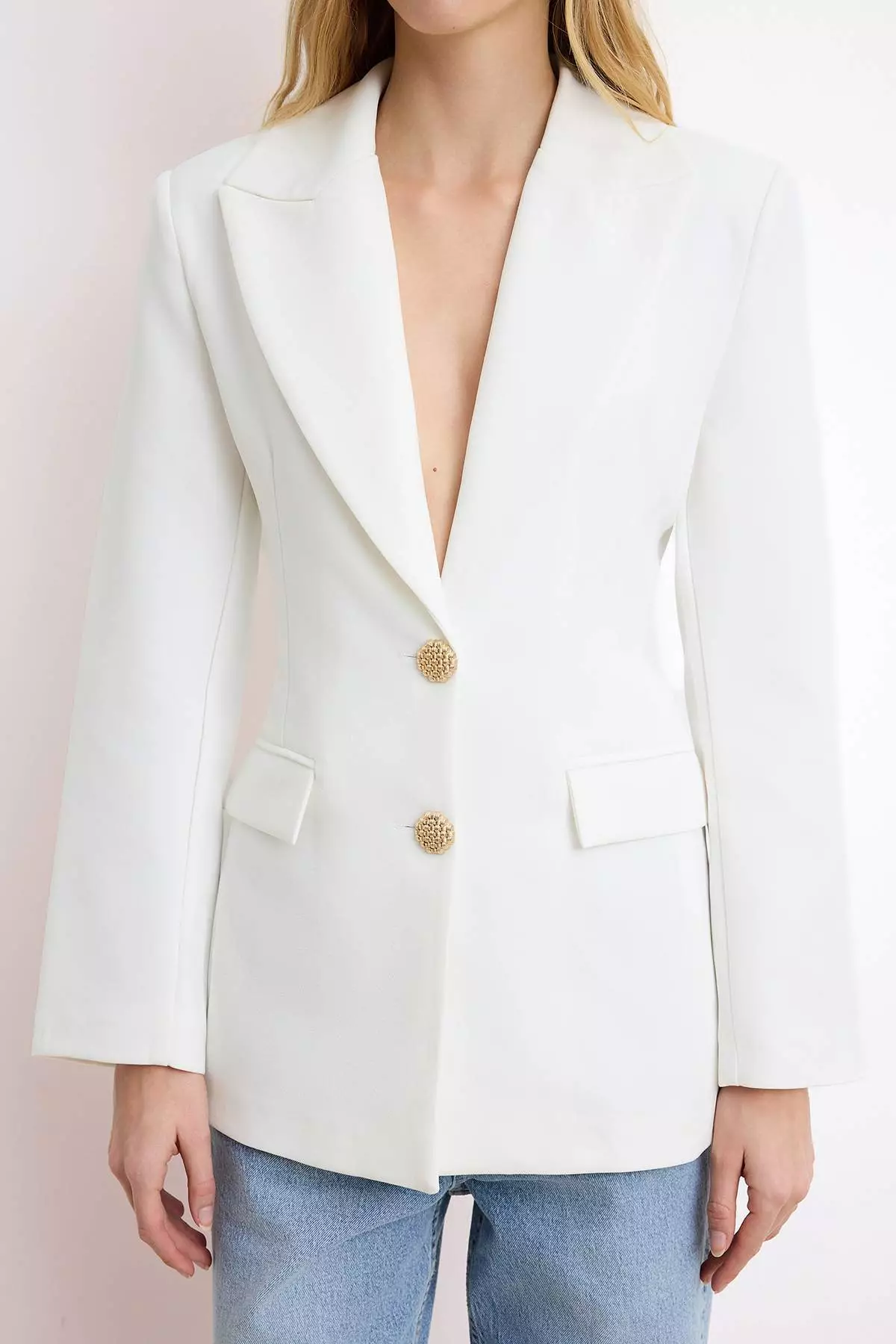 White Fitted/Body-Fitting Accessory Buttoned Collar Detailed Lined Padded Blazer Jacket Twoss26Bc28