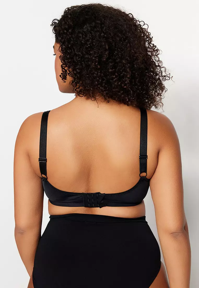 Plus Size Mesh Detailed Covered Contouring Bra