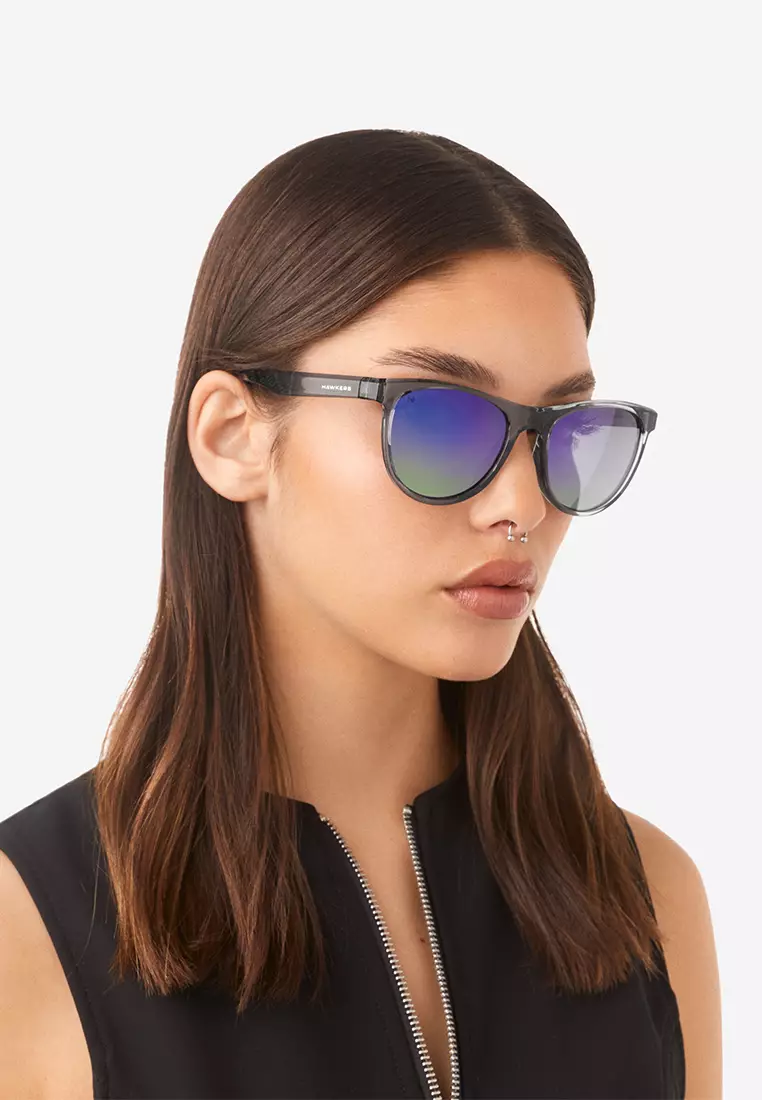 HAWKERS Polarized Grey Galaxy Trail Sunglasses For Men And Women, Unisex. Official Product Designed In Spain