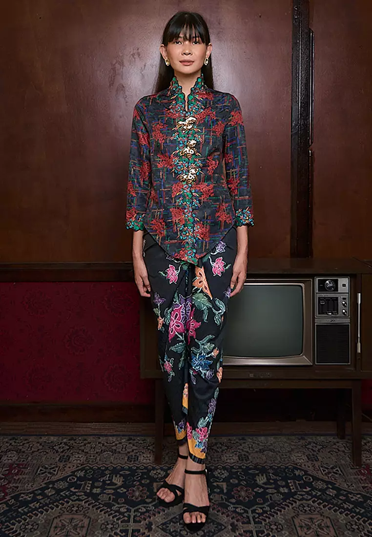 Buy MASLEA Kebaya Pendek Wah Top 2026 Online | ZALORA Philippines