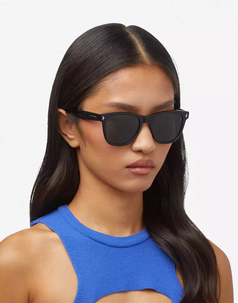 Polarized One Pair Sunglasses For Men And Women. Unisex. Official Product Designed In Spain