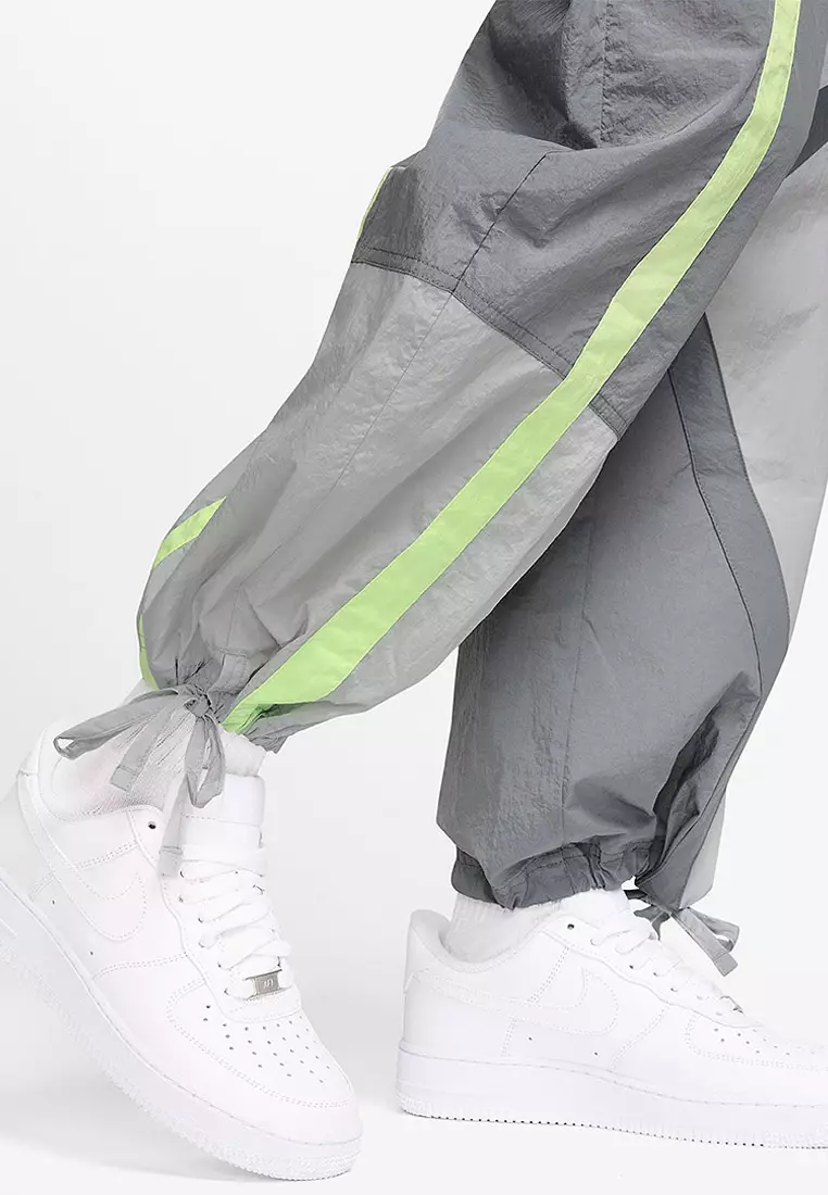 Sportswear Mid-Rise Loose Woven Open-Hem Pants