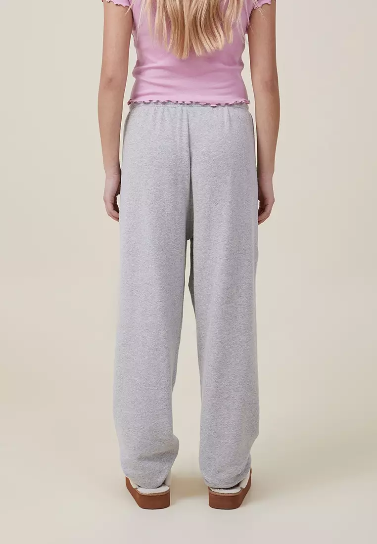 Track hotsell pants fleece