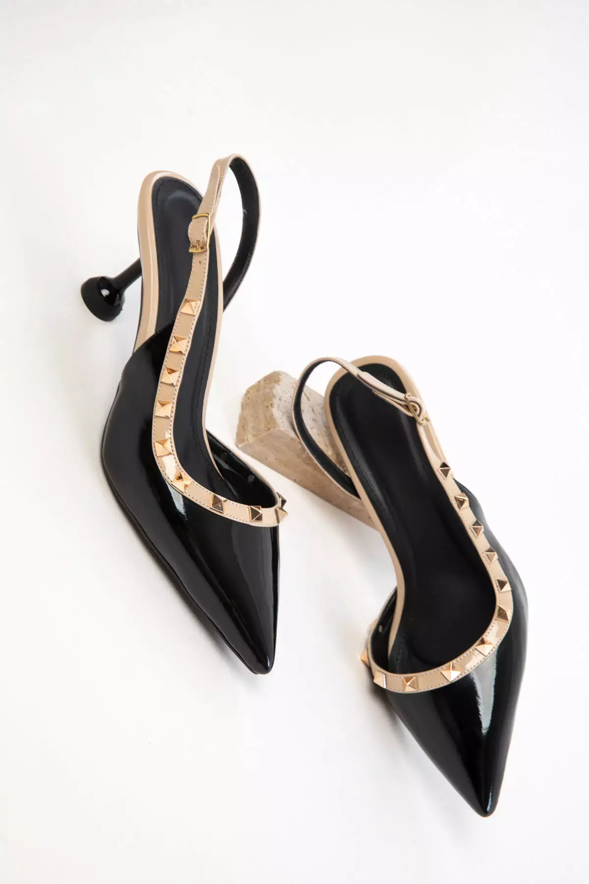 Black Patent Leather Women's Classic Heeled Shoes 20802