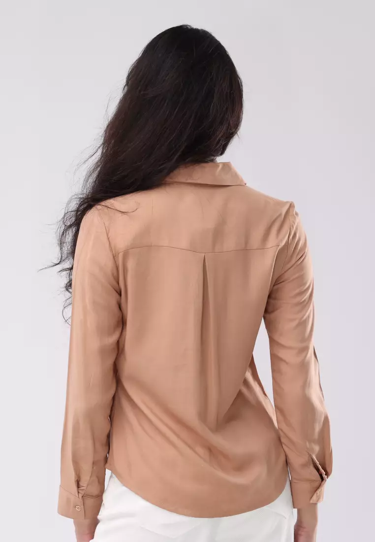 Bold Twill Long Sleeves Collared Blouse