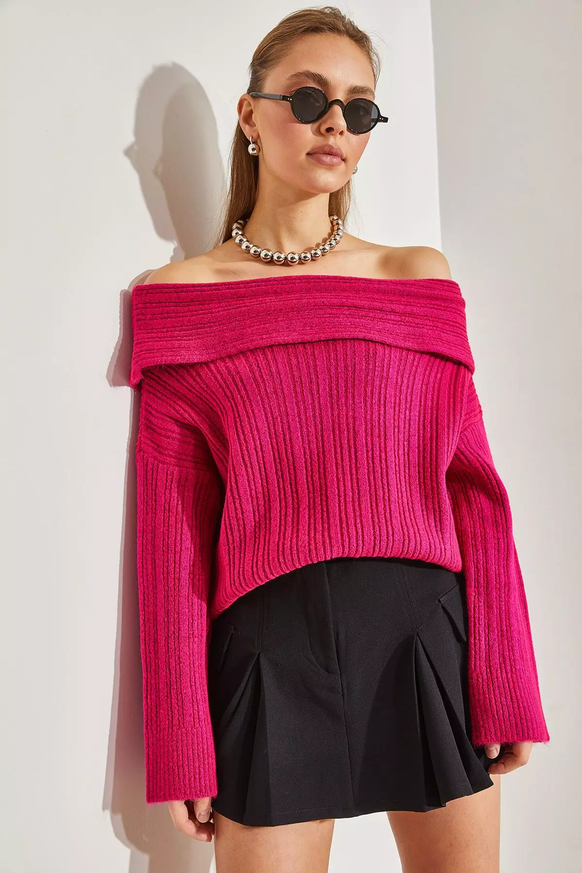 Women's Ruffle Collar Sweater