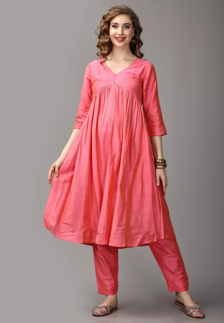 Pinking 完美孕妇和哺乳丝绸库尔塔套装