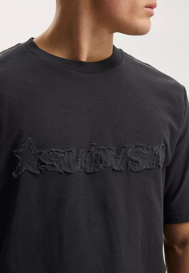 Cropped Fit Graphic T-Shirt