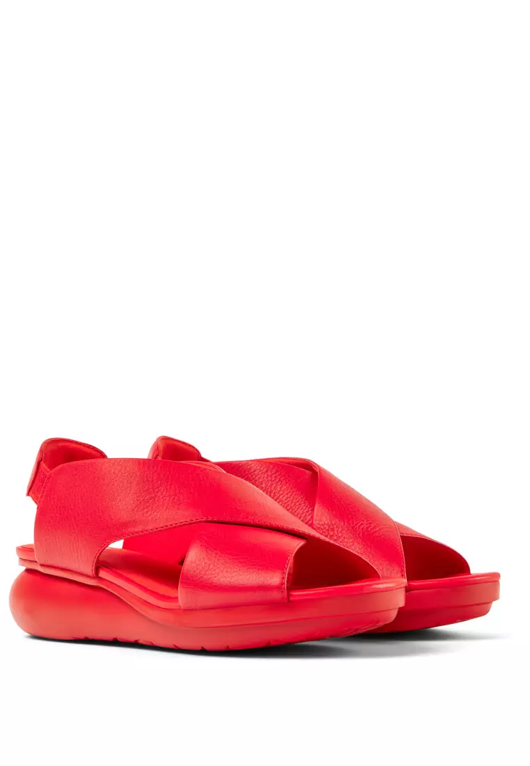 Red 2 deals strap sandals