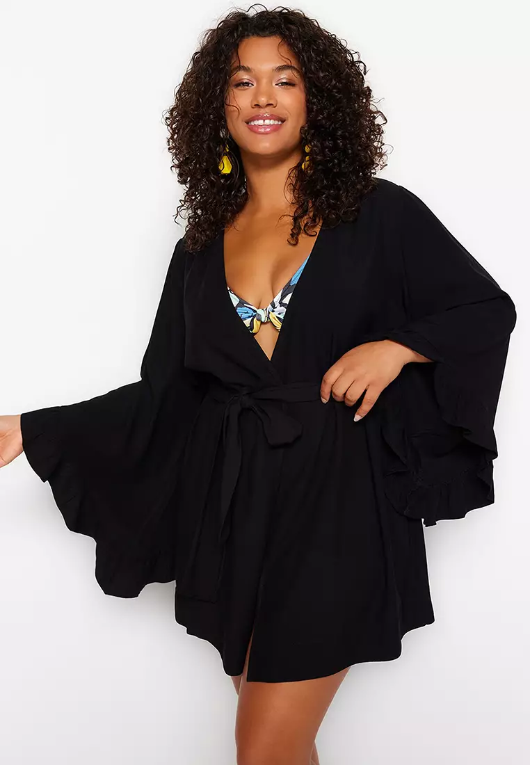 Closet London Plus tie waist kimono jumpsuit in black