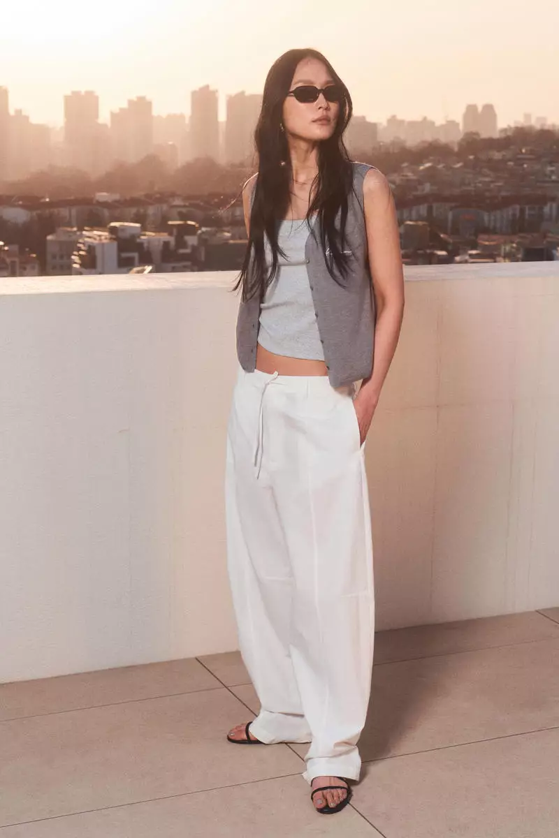 Mesh-trimmed vest top