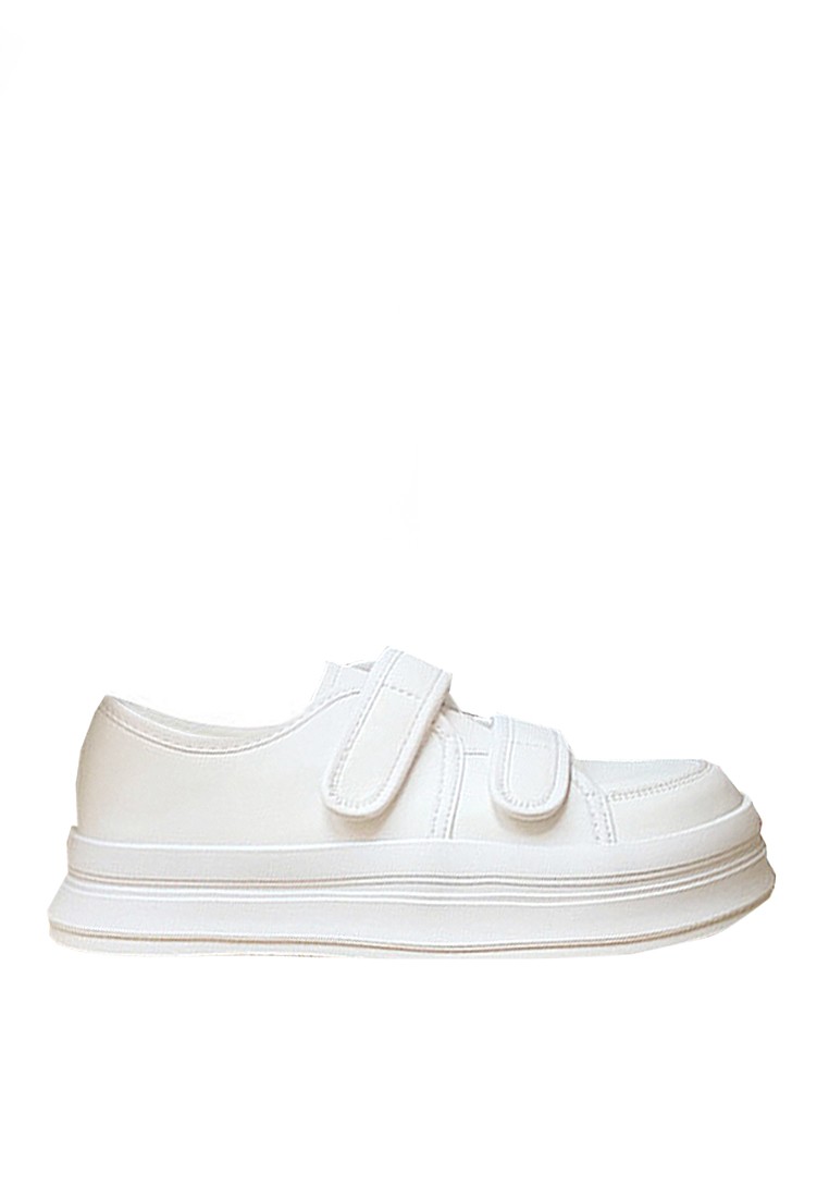 VANSA Double Velcro Round Toe Platform Shoes VSW-CMB1