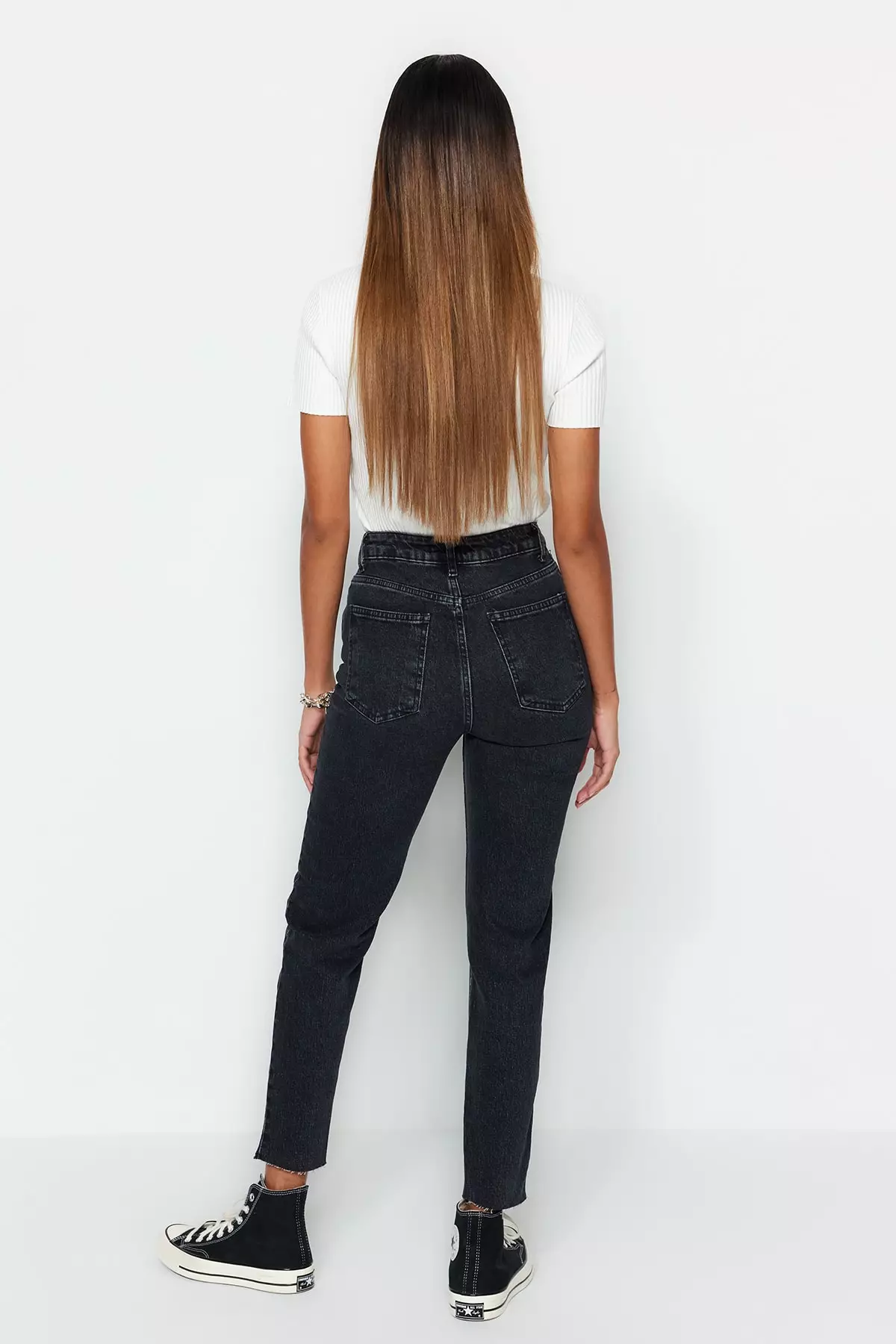 High Waist Slim Mom Jeans