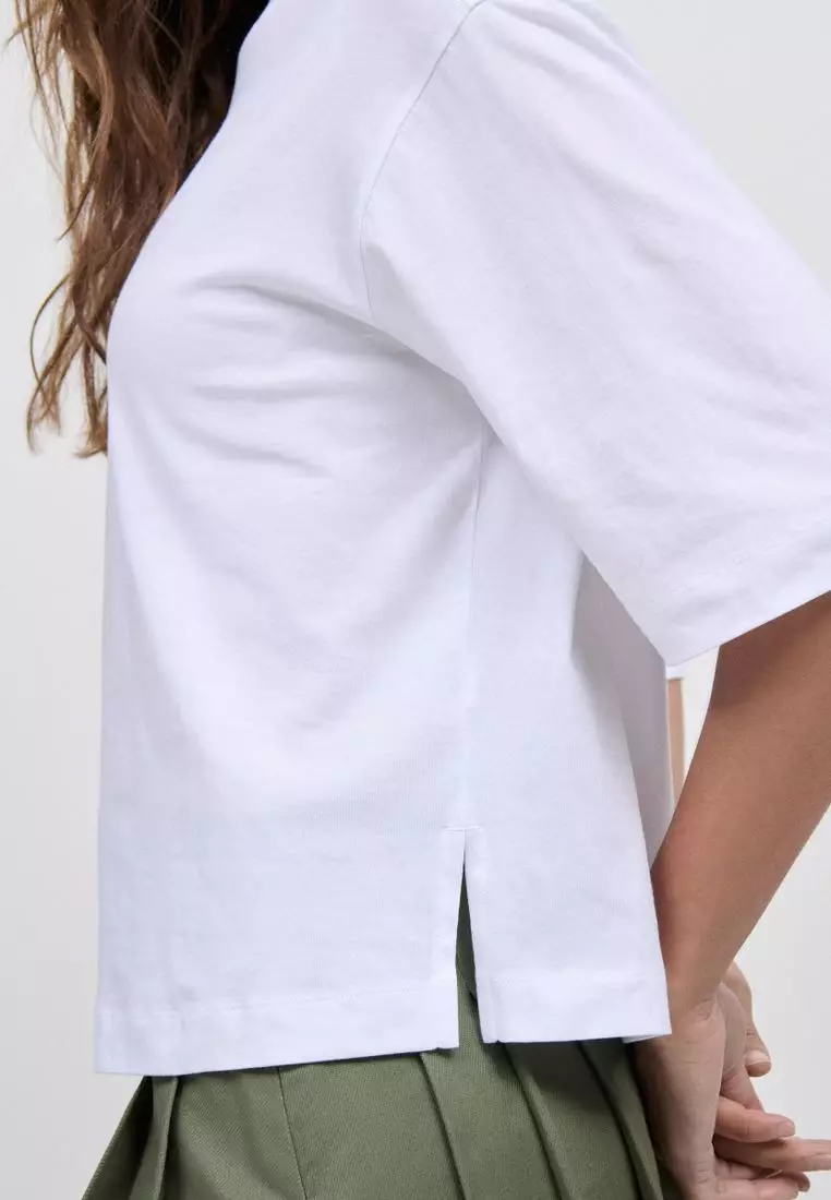 Relaxed Boxy Elbow Length Crew Neck T-Shirt