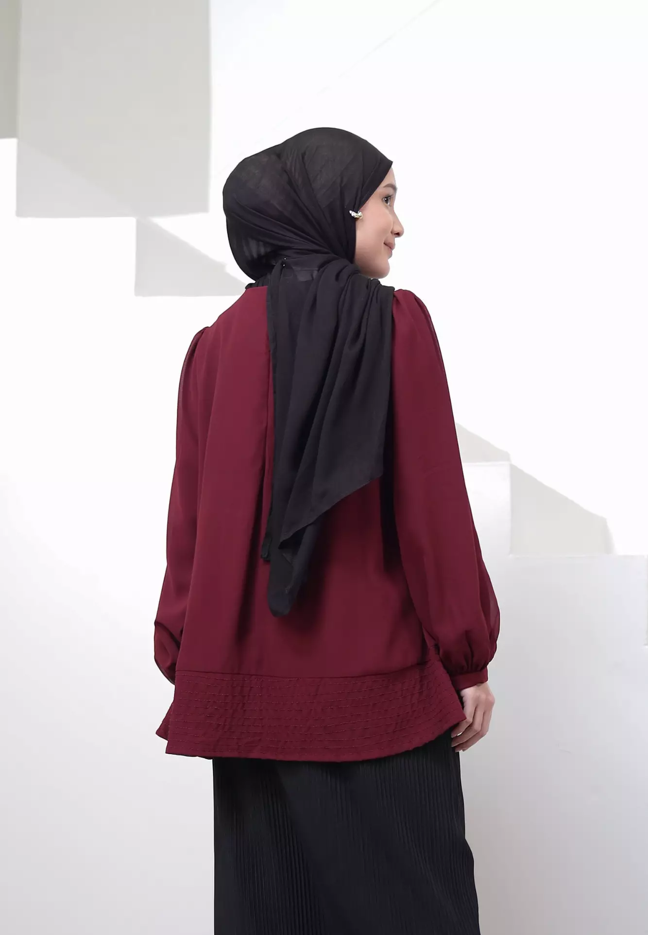 Lunara Blouse - Maroon
