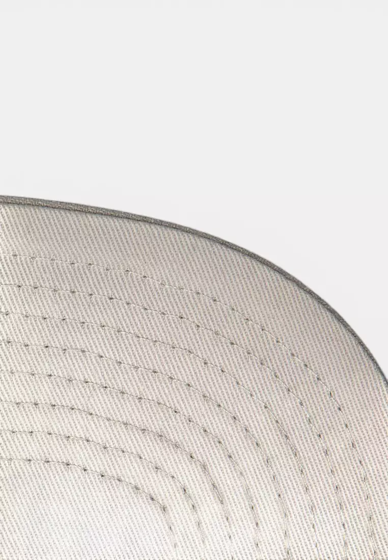 Miami Heat Evergreen Grey White Snapback Cap