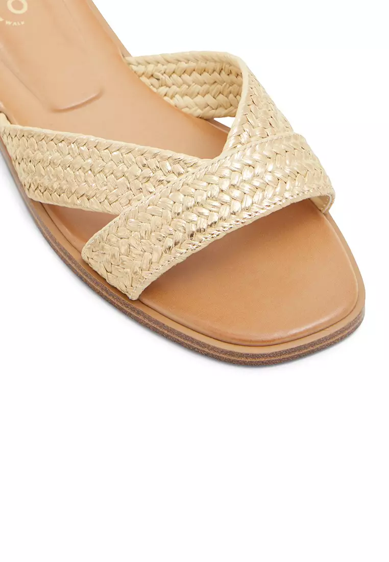 【ALDO】 ★ フラット スライド サンダル ★ CARIA ★ WHITE Caria - Women's White Flat Sandals | Shop Sandals at ALDO