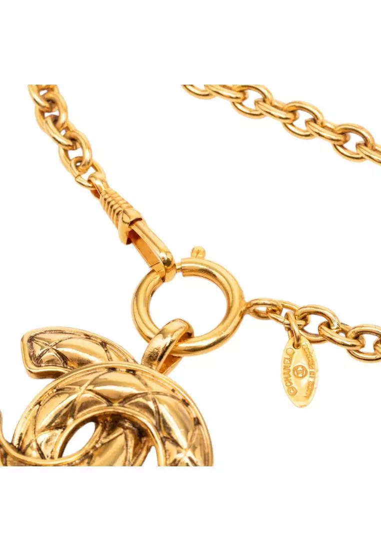 Pre-Loved Chanel Cc Quilted Gold Plated Pendant Necklace