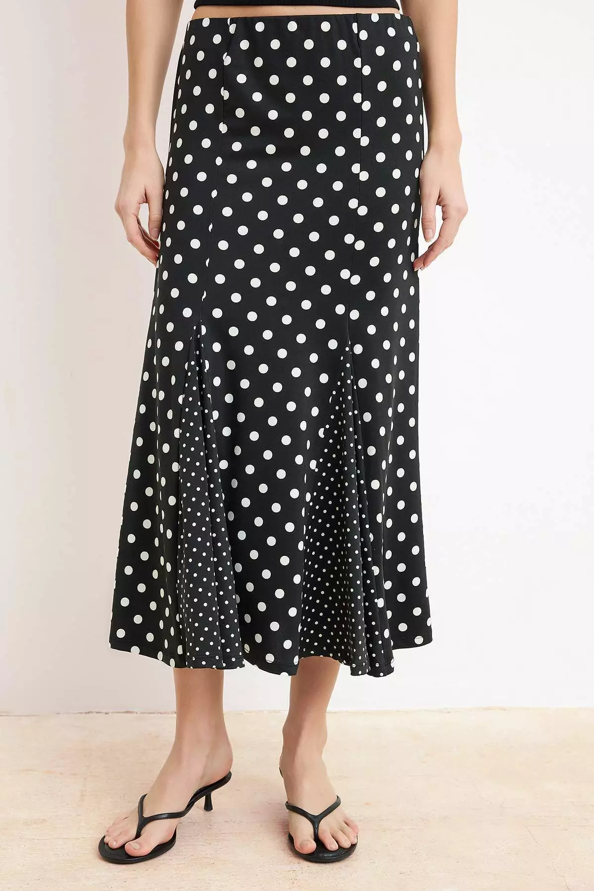 Black Polka Dot A-Line/A Bell Shape Regular Waist Flexible Knitted Skirt Twoss26Et63