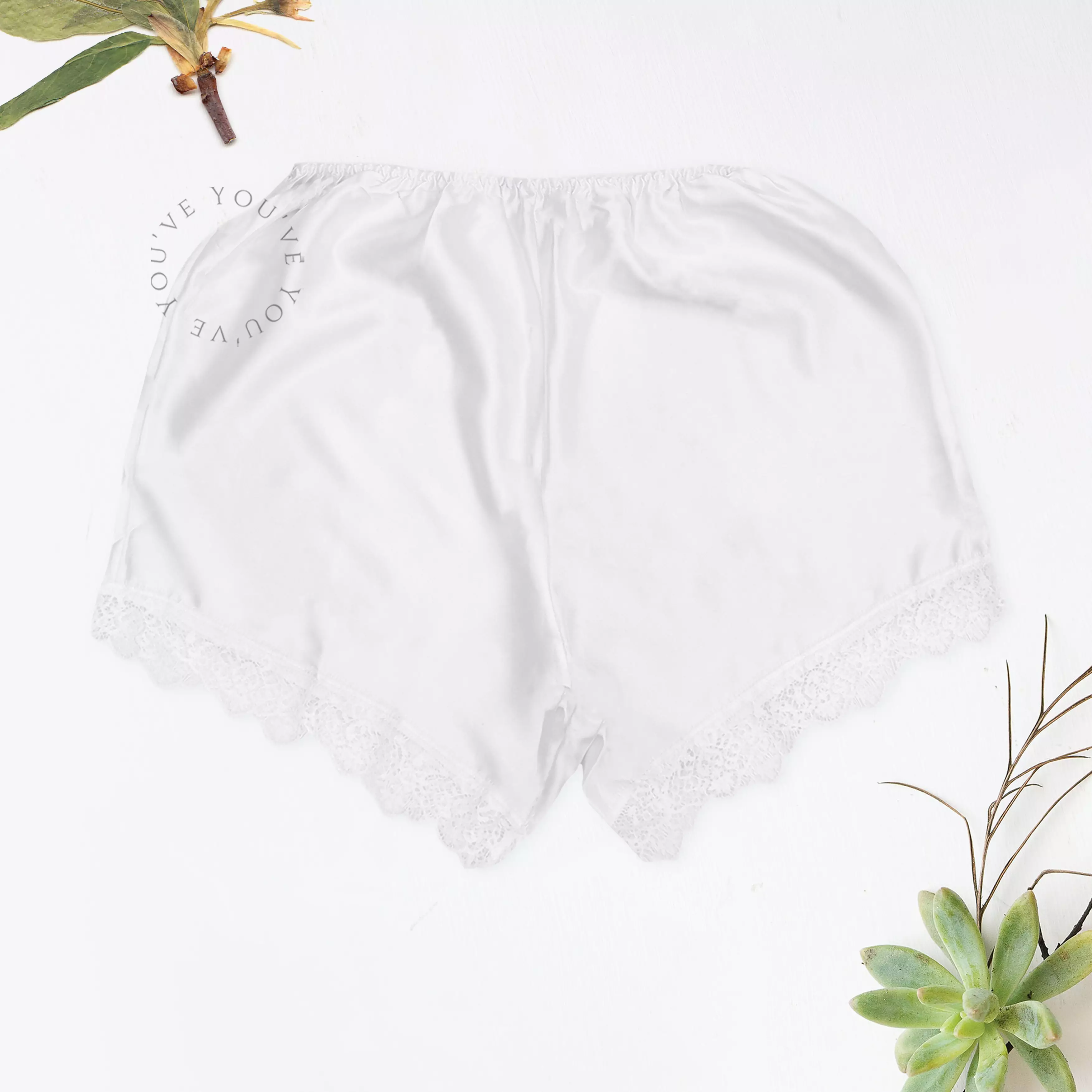 WIMIU Celana Pendek Satin Celana Rumah Wanita Santai Casual Shorts Short Pants Motif Polos Renda 300296