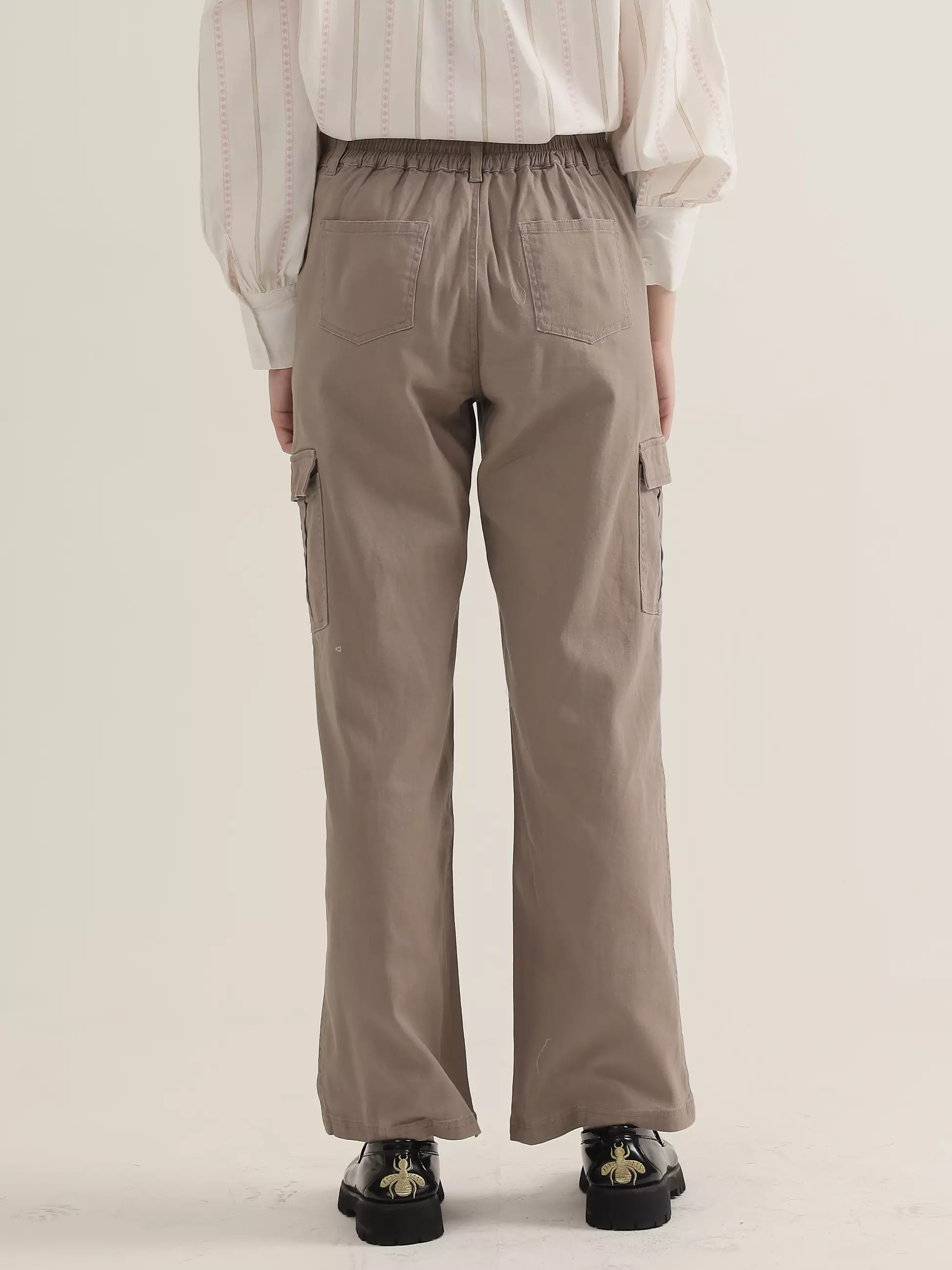 Amoura Pants