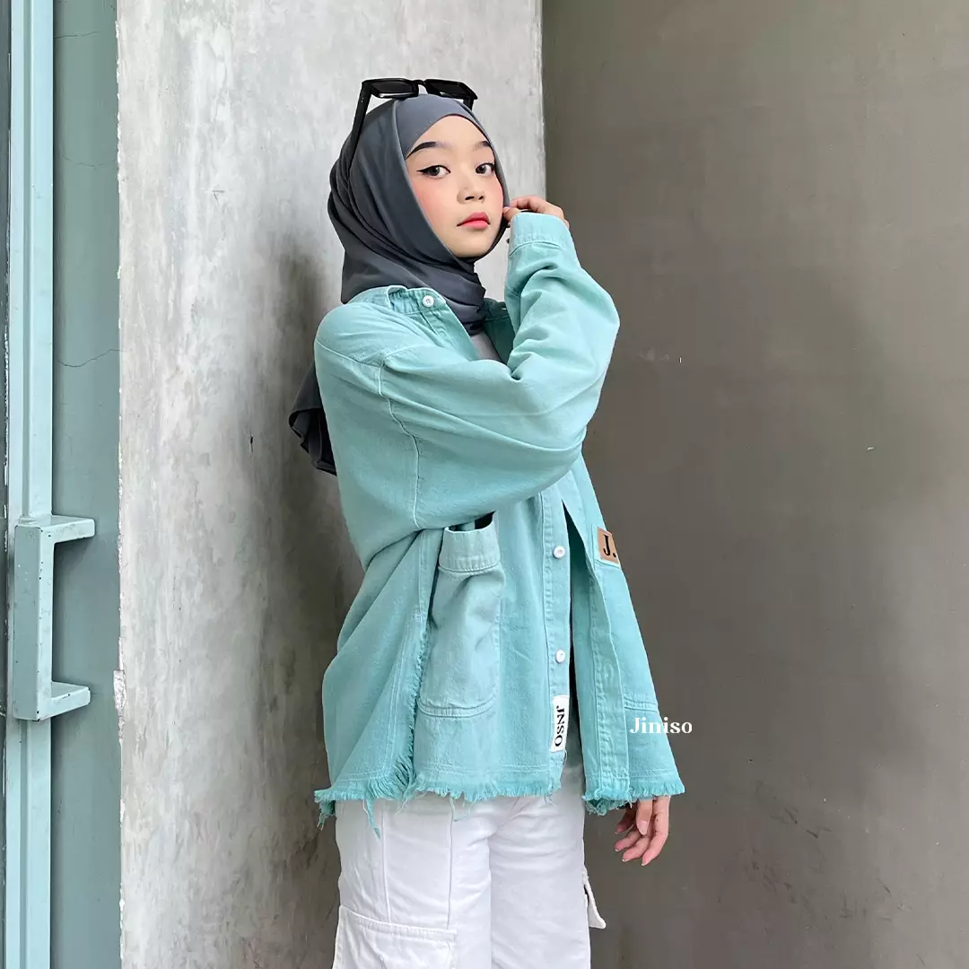 Kemeja Denim Raw Matcha Mint Pocket Oversize Unisex HYPER ACTIVE