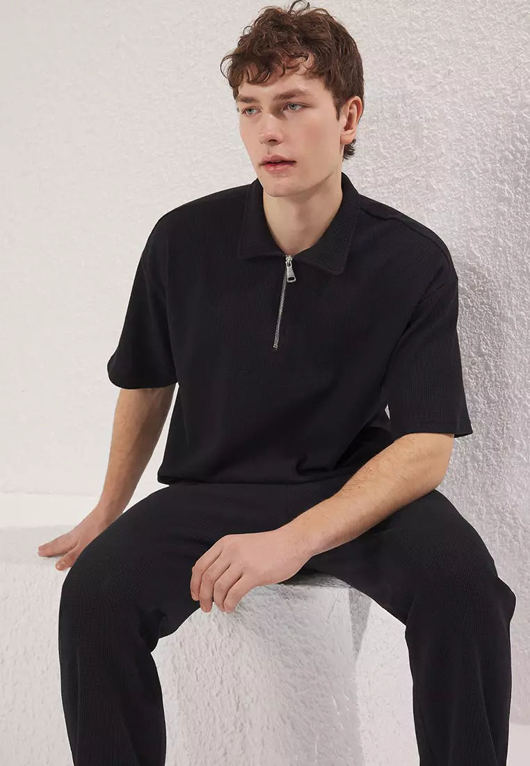 Black Oversize/Wide Cut Textured Zippered 100% Cotton Polo Neck T-shirt