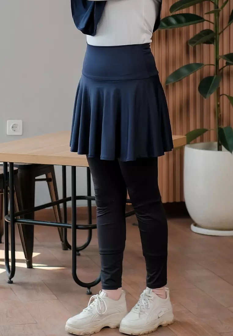 Serina Rok Olahraga Short Navy