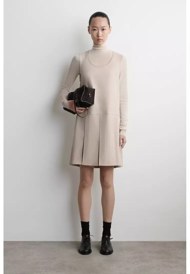 cos dress beige Buy SLEEVELESS PLEATED MIDI 2026 Online SIZE:One size Flower brooch strapless wedding dresses Marin Kitagawa Black Lobelia Cocktail dresses Regular fitZip closureMachine wash