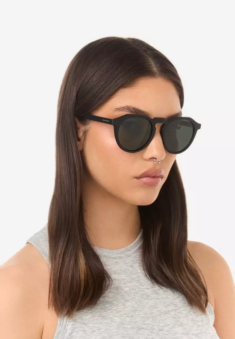 HAWKERS POLARIZED Black Alligator WARWICK RAW. Sunglasses for Men and Women, Unisex. UV400 protection. Official product designed and made in Spain. HWRA21BETP