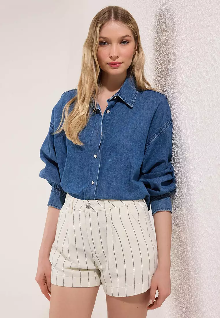 Ecru Striped High Waist City Boy Denim Shorts Twoss25Sr00216