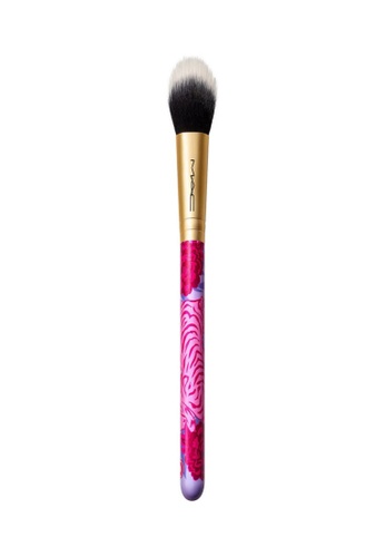 mac makeup pink brushes