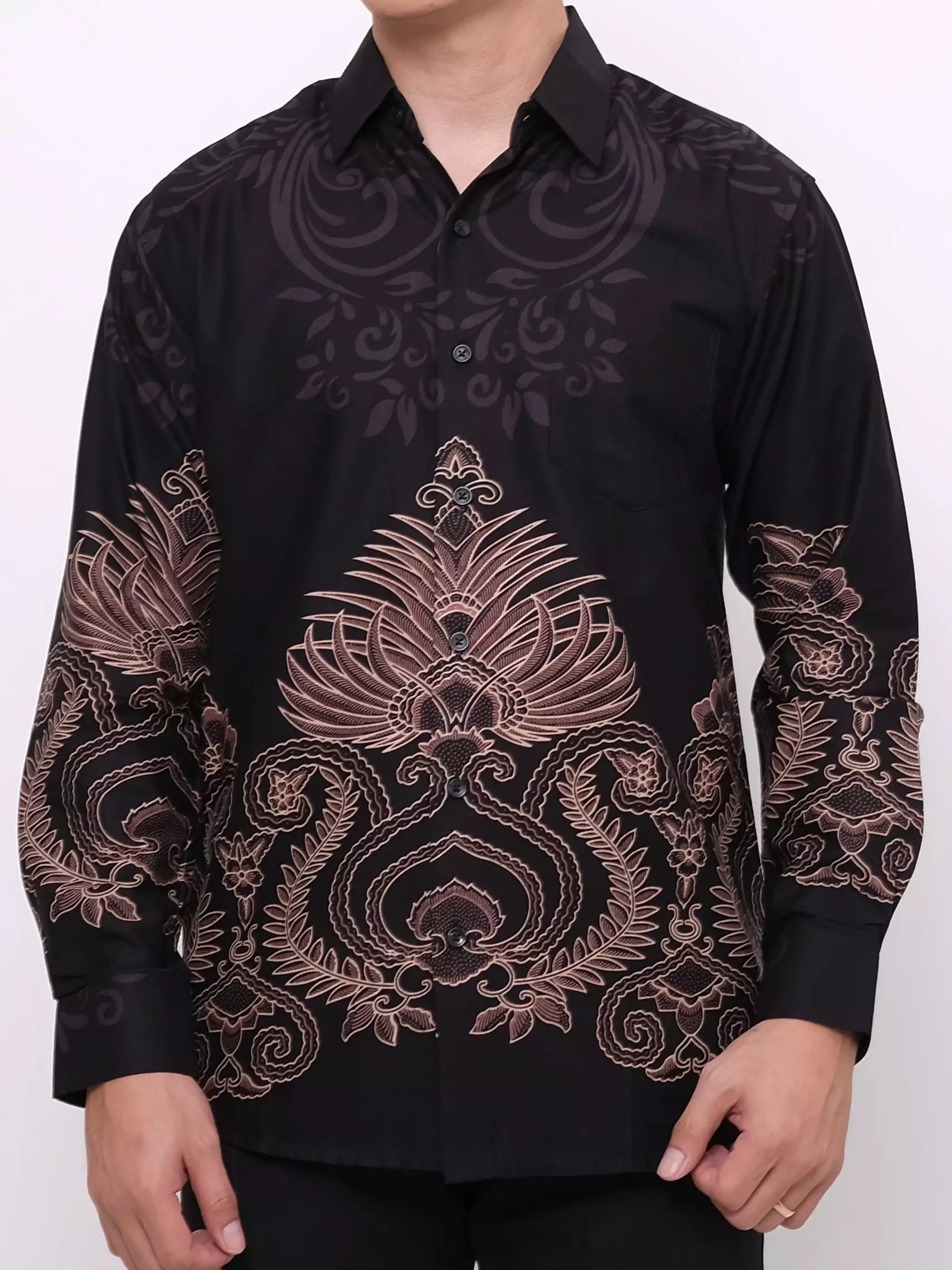 Andre Michel Kemeja Batik Lengan Panjang Hitam 16743